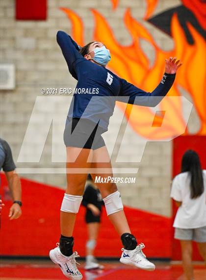 Thumbnail 3 in San Dieguito Academy vs San Marcos (SUHI JV Tournament) photogallery.