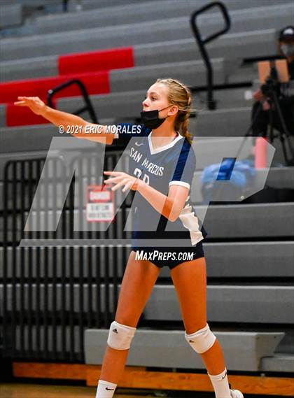 Thumbnail 3 in San Dieguito Academy vs San Marcos (SUHI JV Tournament) photogallery.