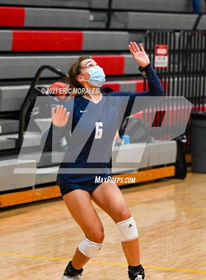 Thumbnail 3 in San Dieguito Academy vs San Marcos (SUHI JV Tournament) photogallery.