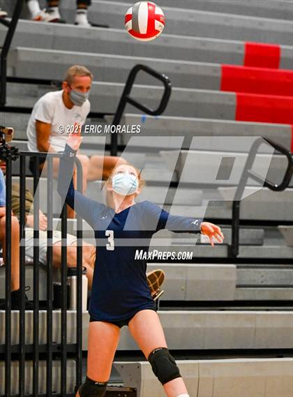 Thumbnail 2 in San Dieguito Academy vs San Marcos (SUHI JV Tournament) photogallery.