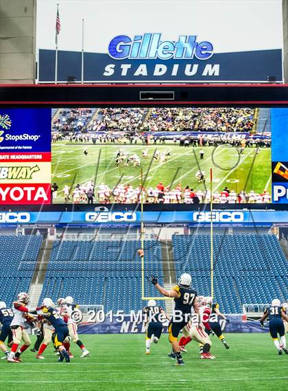 Thumbnail 3 in Everett vs. Xaverian Brothers (MIAA Division 1 Final) photogallery.