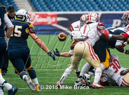 Thumbnail 2 in Everett vs. Xaverian Brothers (MIAA Division 1 Final) photogallery.