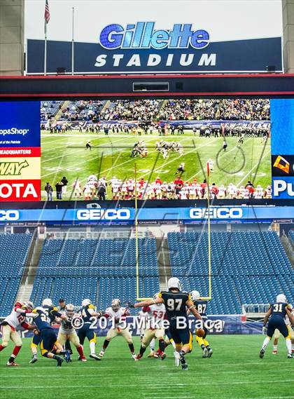 Thumbnail 1 in Everett vs. Xaverian Brothers (MIAA Division 1 Final) photogallery.