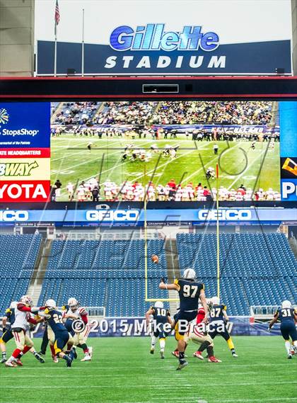 Thumbnail 2 in Everett vs. Xaverian Brothers (MIAA Division 1 Final) photogallery.