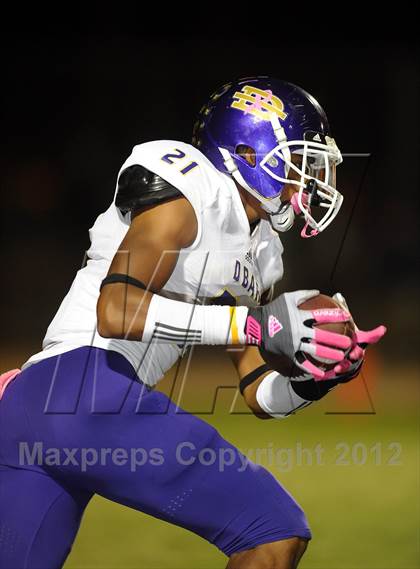 Thumbnail 2 in Diamond Ranch vs. Diamond Bar photogallery.
