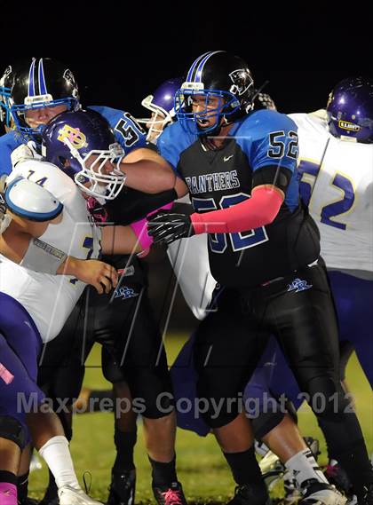 Thumbnail 2 in Diamond Ranch vs. Diamond Bar photogallery.