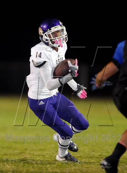 Thumbnail 1 in Diamond Ranch vs. Diamond Bar photogallery.