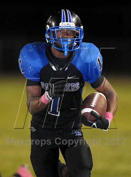 Thumbnail 2 in Diamond Ranch vs. Diamond Bar photogallery.