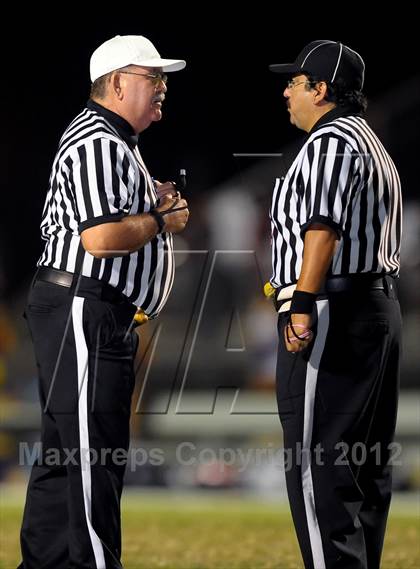 Thumbnail 3 in Diamond Ranch vs. Diamond Bar photogallery.