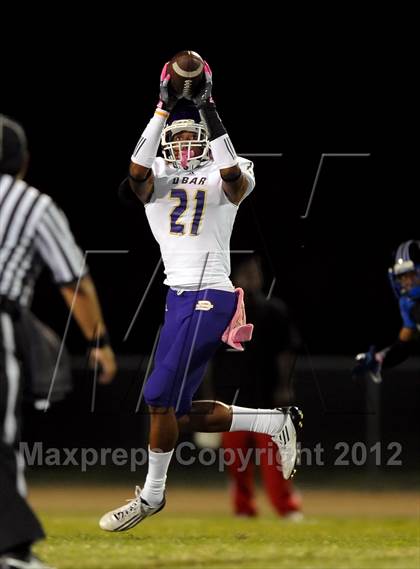 Thumbnail 2 in Diamond Ranch vs. Diamond Bar photogallery.