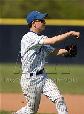 Thumbnail 2 in Beechwood vs. Covington Catholic photogallery.
