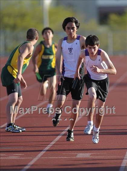 Thumbnail 2 in Valencia vs Canyon  photogallery.