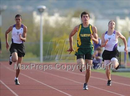 Thumbnail 2 in Valencia vs Canyon  photogallery.