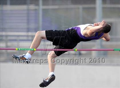 Thumbnail 3 in Valencia vs Canyon  photogallery.