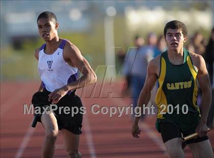Thumbnail 3 in Valencia vs Canyon  photogallery.