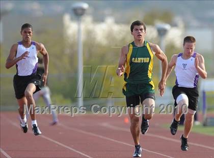 Thumbnail 2 in Valencia vs Canyon  photogallery.