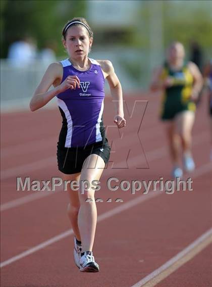 Thumbnail 3 in Valencia vs Canyon  photogallery.