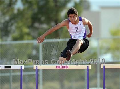 Thumbnail 1 in Valencia vs Canyon  photogallery.