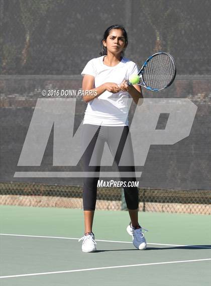 Thumbnail 1 in Harvard-Westlake vs. Clovis North (CIF SoCal Regional Team Tennis Championships) photogallery.