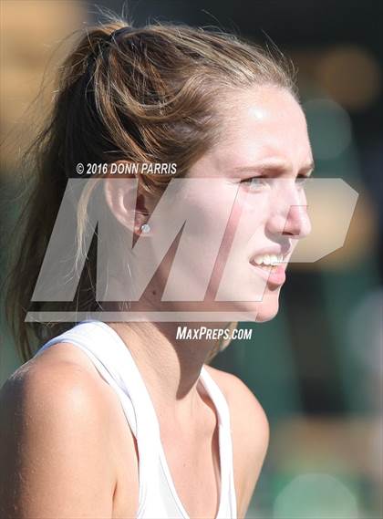 Thumbnail 3 in Harvard-Westlake vs. Clovis North (CIF SoCal Regional Team Tennis Championships) photogallery.