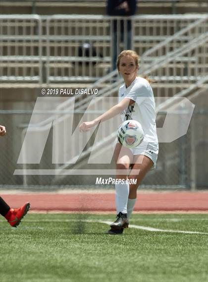 Thumbnail 2 in Rocky Mountain vs. Arapahoe (CHSAA 5A Semi-Final) photogallery.