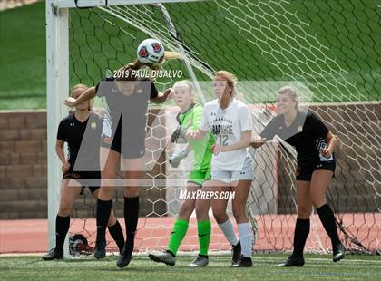Thumbnail 2 in Rocky Mountain vs. Arapahoe (CHSAA 5A Semi-Final) photogallery.