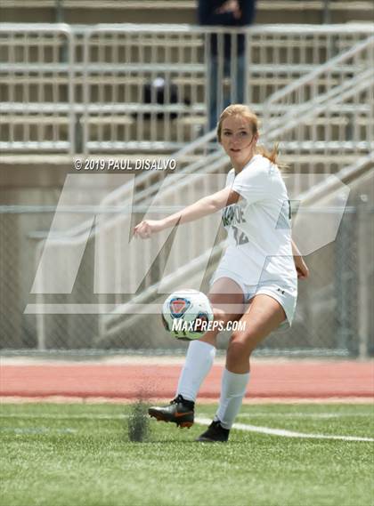Thumbnail 1 in Rocky Mountain vs. Arapahoe (CHSAA 5A Semi-Final) photogallery.