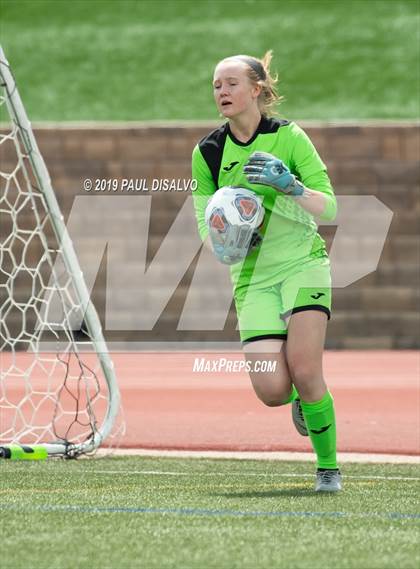 Thumbnail 3 in Rocky Mountain vs. Arapahoe (CHSAA 5A Semi-Final) photogallery.