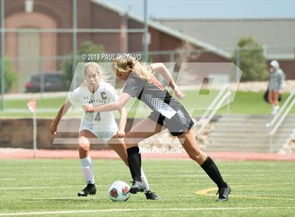 Thumbnail 1 in Rocky Mountain vs. Arapahoe (CHSAA 5A Semi-Final) photogallery.
