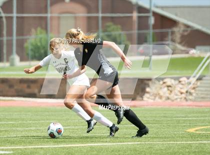 Thumbnail 3 in Rocky Mountain vs. Arapahoe (CHSAA 5A Semi-Final) photogallery.