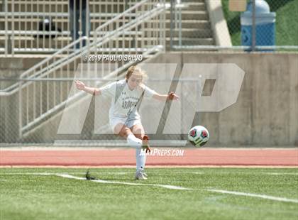 Thumbnail 1 in Rocky Mountain vs. Arapahoe (CHSAA 5A Semi-Final) photogallery.