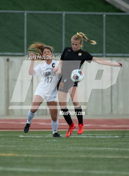 Thumbnail 3 in Rocky Mountain vs. Arapahoe (CHSAA 5A Semi-Final) photogallery.