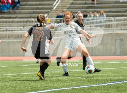 Thumbnail 3 in Rocky Mountain vs. Arapahoe (CHSAA 5A Semi-Final) photogallery.