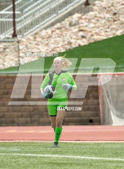 Thumbnail 2 in Rocky Mountain vs. Arapahoe (CHSAA 5A Semi-Final) photogallery.