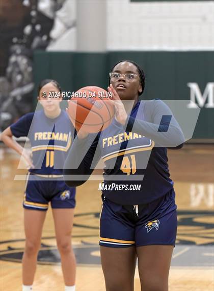 Thumbnail 1 in Mayde Creek vs. Freeman photogallery.