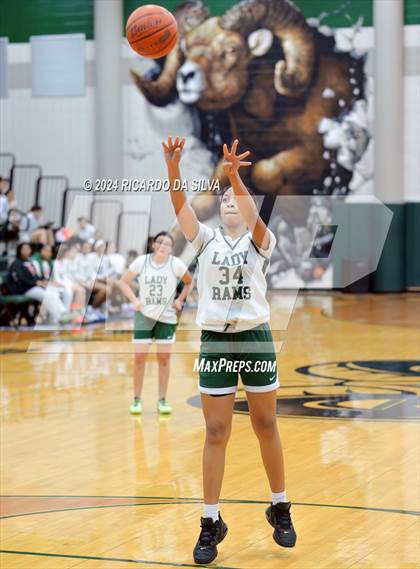 Thumbnail 2 in Mayde Creek vs. Freeman photogallery.