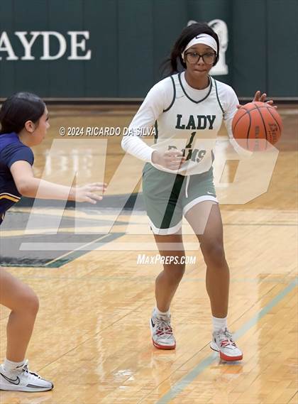 Thumbnail 3 in Mayde Creek vs. Freeman photogallery.