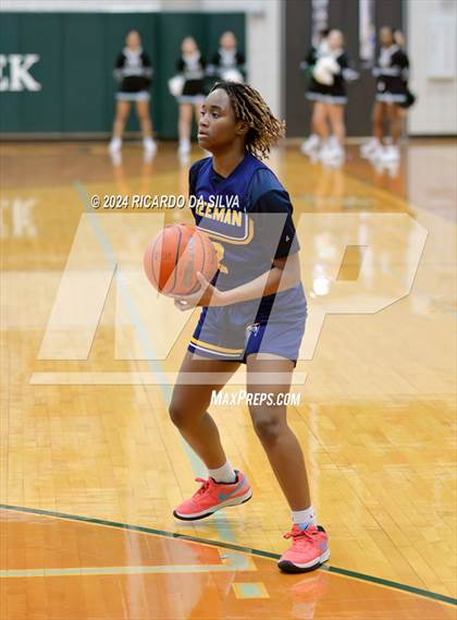 Thumbnail 1 in Mayde Creek vs. Freeman photogallery.