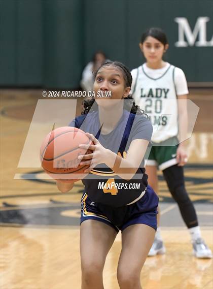 Thumbnail 1 in Mayde Creek vs. Freeman photogallery.