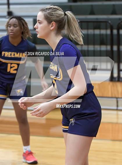 Thumbnail 1 in Mayde Creek vs. Freeman photogallery.