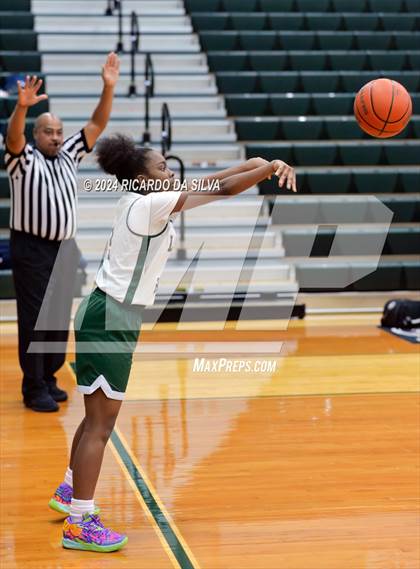 Thumbnail 3 in Mayde Creek vs. Freeman photogallery.