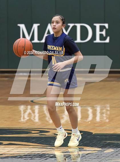 Thumbnail 2 in Mayde Creek vs. Freeman photogallery.