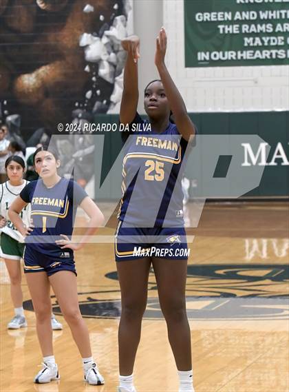 Thumbnail 3 in Mayde Creek vs. Freeman photogallery.