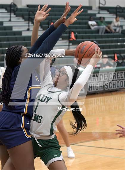 Thumbnail 3 in Mayde Creek vs. Freeman photogallery.