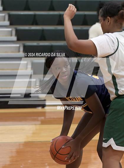 Thumbnail 1 in Mayde Creek vs. Freeman photogallery.