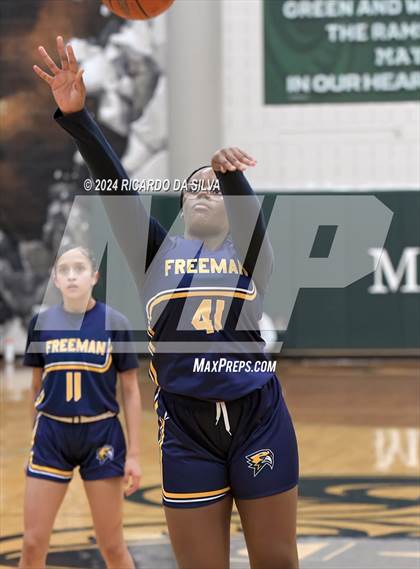Thumbnail 1 in Mayde Creek vs. Freeman photogallery.