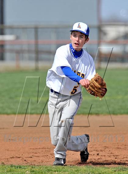 Thumbnail 3 in Leonard vs Paradise (Pottsboro Tournament) photogallery.