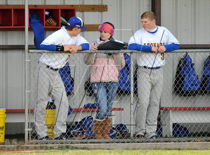 Thumbnail 1 in Leonard vs Paradise (Pottsboro Tournament) photogallery.