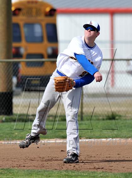 Thumbnail 1 in Leonard vs Paradise (Pottsboro Tournament) photogallery.