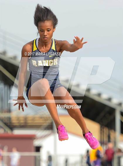 Thumbnail 3 in UIL 17-6A Girls District Championship photogallery.